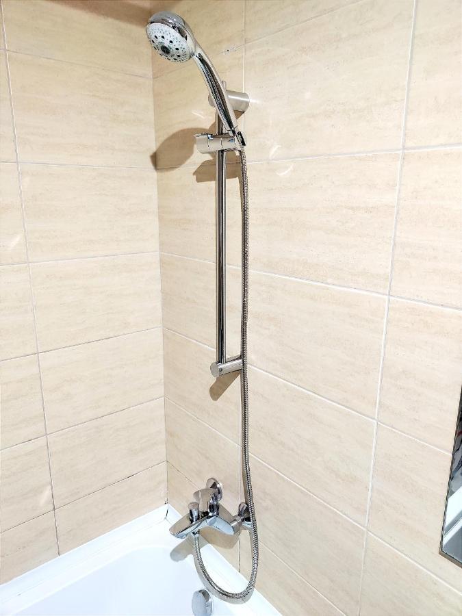 Studioul De Vis Appartement Braşov Buitenkant foto